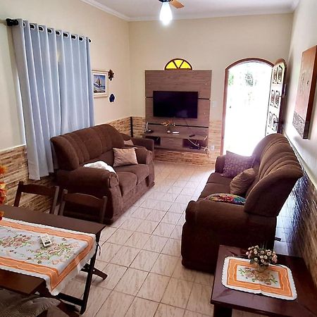 Casa Familiar Para Temporada Em Перуиби Экстерьер фото